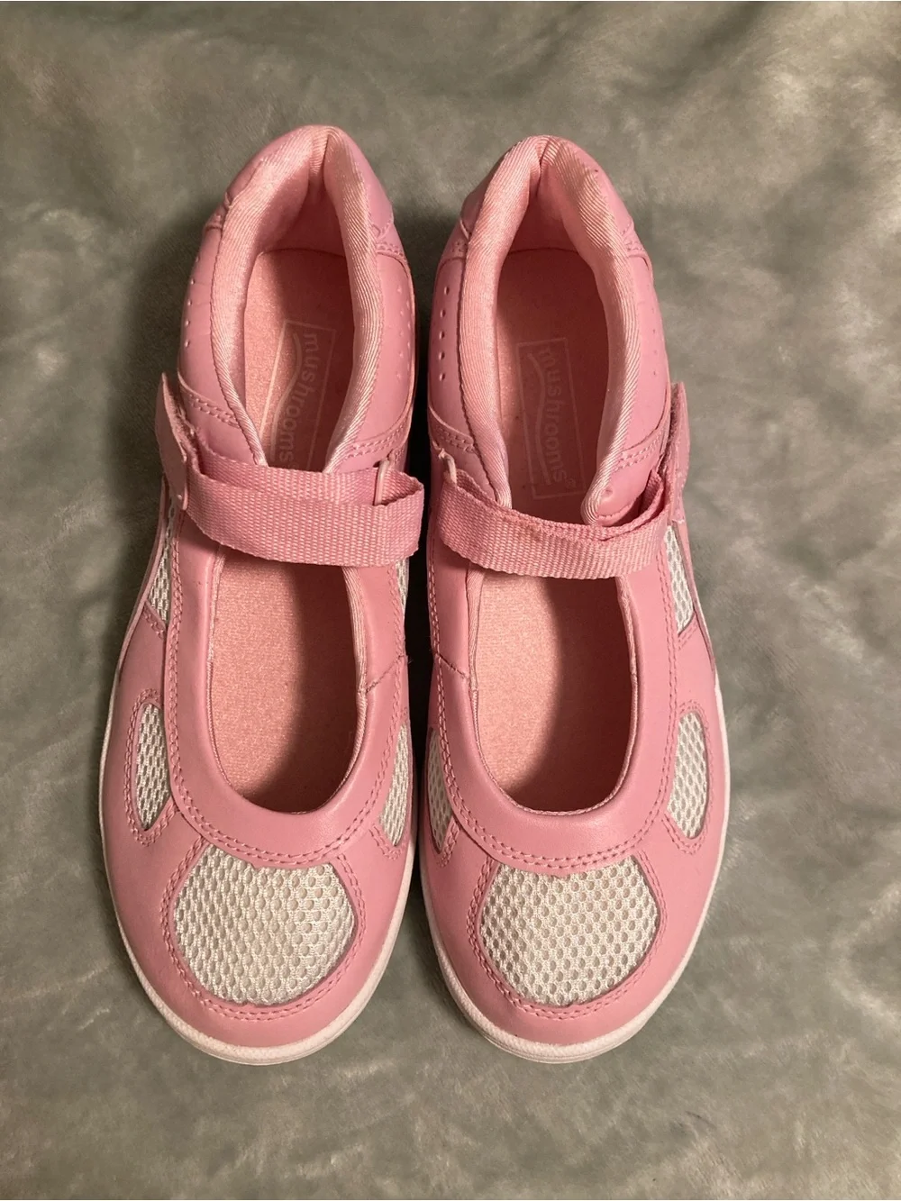EUC Vintage Mushrooms Leather Mary Jane Slip On Shoe Size 8.5M